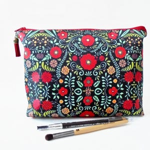 Gifts for her, Folky Cosmetic Pouch, Botanical print, Dumpy bag, womens gift idea, zip bag, make up bag. image 1