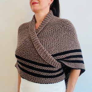 from USA Outlander Inspired Claire Shawl, Carolina Shawl Alpaca, Triangle Wool Sontag Brown Blue warm cowl Shoulders wrap