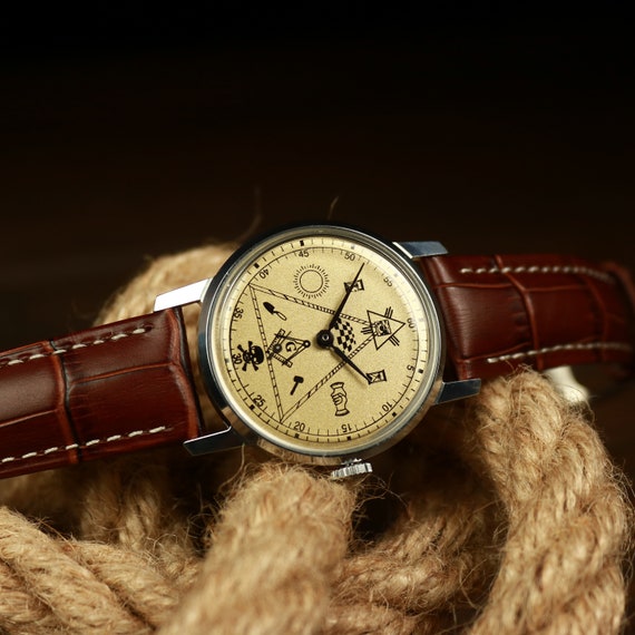 Vintage men's watch Pobeda, Vintage watch, Soviet… - image 7