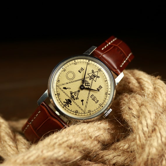 Vintage men's watch Pobeda, Vintage watch, Soviet… - image 5