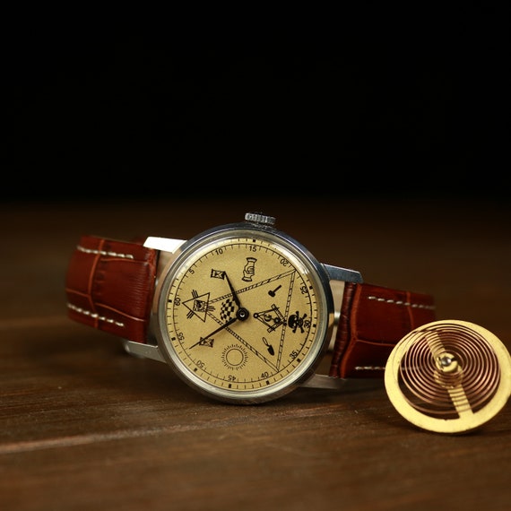 Vintage men's watch Pobeda, Vintage watch, Soviet… - image 6