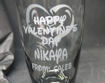 Día de San Valentín Vacaciones Amor Sé mío Amante Beso Abrazo Amado Corazón Por siempre Futuro Grabado Vasos Tazas Vasos Jarras Rocas Vidrio Grabado Grabado