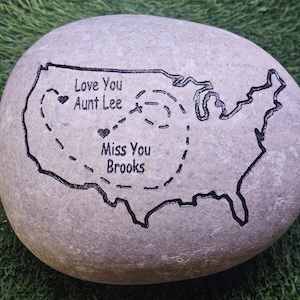 Liebe Dich Miss Dich Freund Missed Loved Stones Fluss Rocks Kundenspezifischer Auftrag geschnitzter Namensvetter-Familienname-Stein gravierte Garten geätzte Radierung