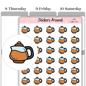 Può includere: Un foglio di 36 adesivi con un'illustrazione di una caffettiera marrone con un coperchio blu. Gli adesivi sono disposti in una griglia e sono etichettati "1012 Coffee Pot". Il foglio include anche il testo "Stickers Around" e l'indirizzo del sito web "www.stickersaround.com".
