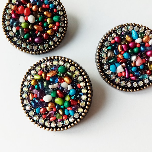 boutons strass et pierres bouton bois