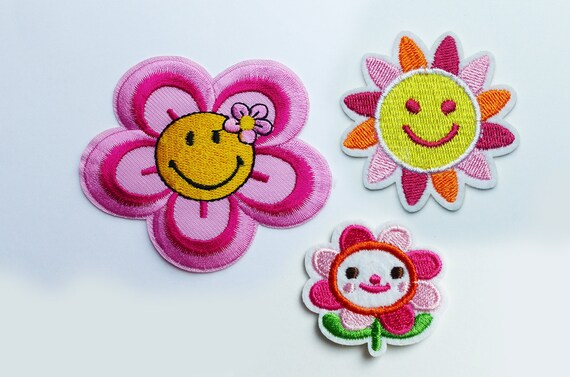 FLEUR 6 pétales à CUSTOMISER 4,5 x 4,5 cm au choix ECUSSON PATCH thermocollant