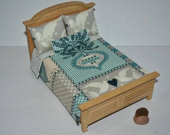 Miniature Dollhouse Bedspread Comforter 2 Pillows 1:12 scale #C107