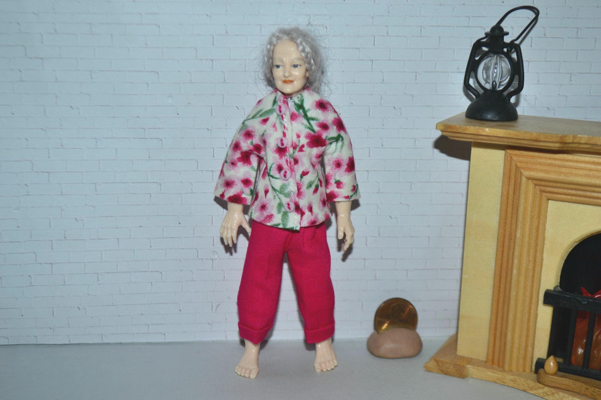 1/12 Scale Doll Clothes For Heidi Ott Soft Body Grandma Old Lady Doll Handmade 2 Pieces Shirt top & Pants