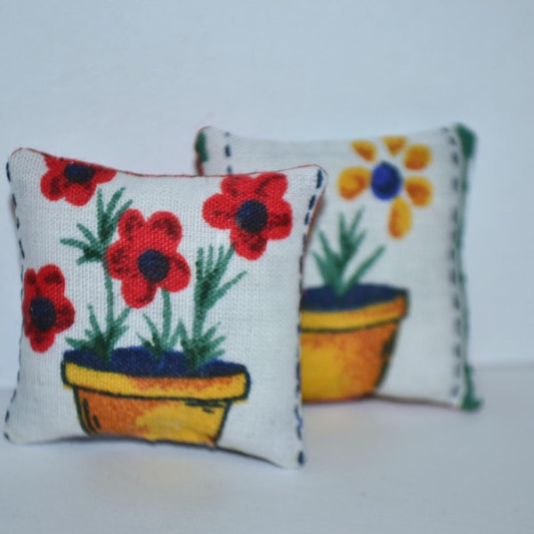 Miniature Dollhouse Pillows 1/12 scale Cushions Throw Pillows Country Shabby Chic Faux Patchwork Theme 1:12 Scale