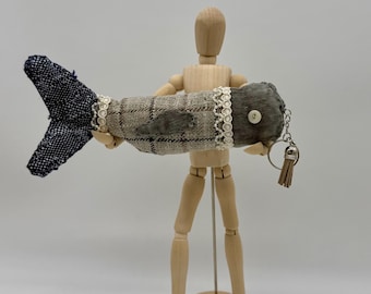 Fish Fabric Art: Gray Plaid