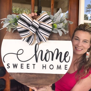 Houten deurhanger | Home Sweet Home Voordeurdecoratie | Voordeurkrans | Voordeurbordje | Cadeau makelaar |