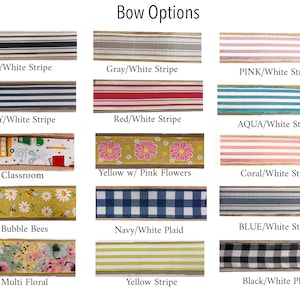 Op de afbeelding: Een collage van 12 verschillende lint opties voor strikken. De linten hebben verschillende patronen, waaronder strepen, ruit, bloemen en bijen. De tekst "Bow Options" staat bovenaan de afbeelding.