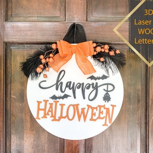 Halloween 'Hey Boo' Door Hanger Wooden Circle Halloween Sign Farmhouse Style Fall Sign Front Door Decor Happy Halloween