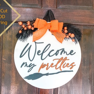 Halloween 'Hey Boo' Door Hanger Wooden Circle Halloween Sign Farmhouse Style Fall Sign Front Door Decor Welcome Pretties