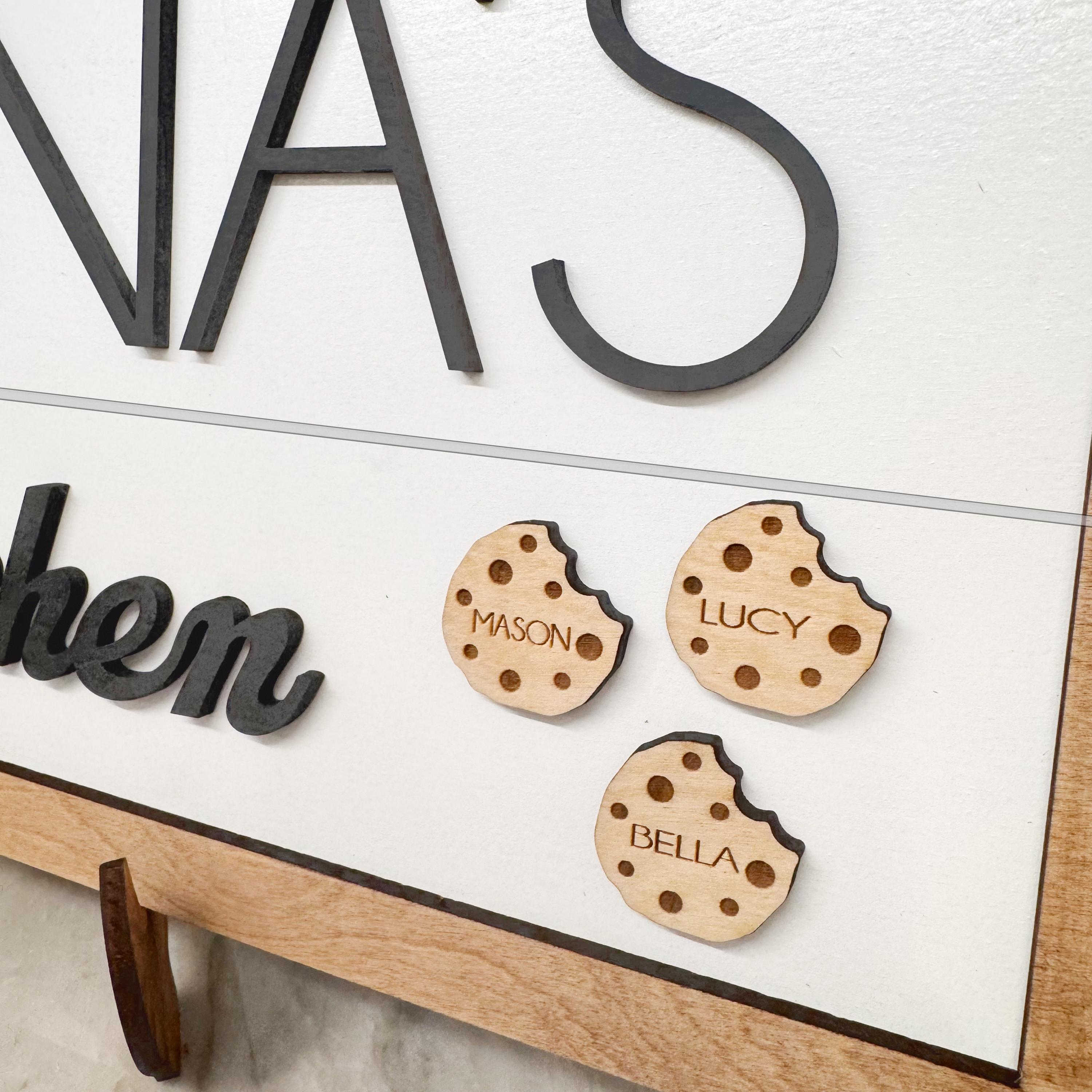 Grandma&#39;s Wooden Sign with Kid&#39;s Names as Cookies | Grandma&#39;s Kitchen | Gift for Grandmother | Personalized Wooden Sign Children&#39;s name