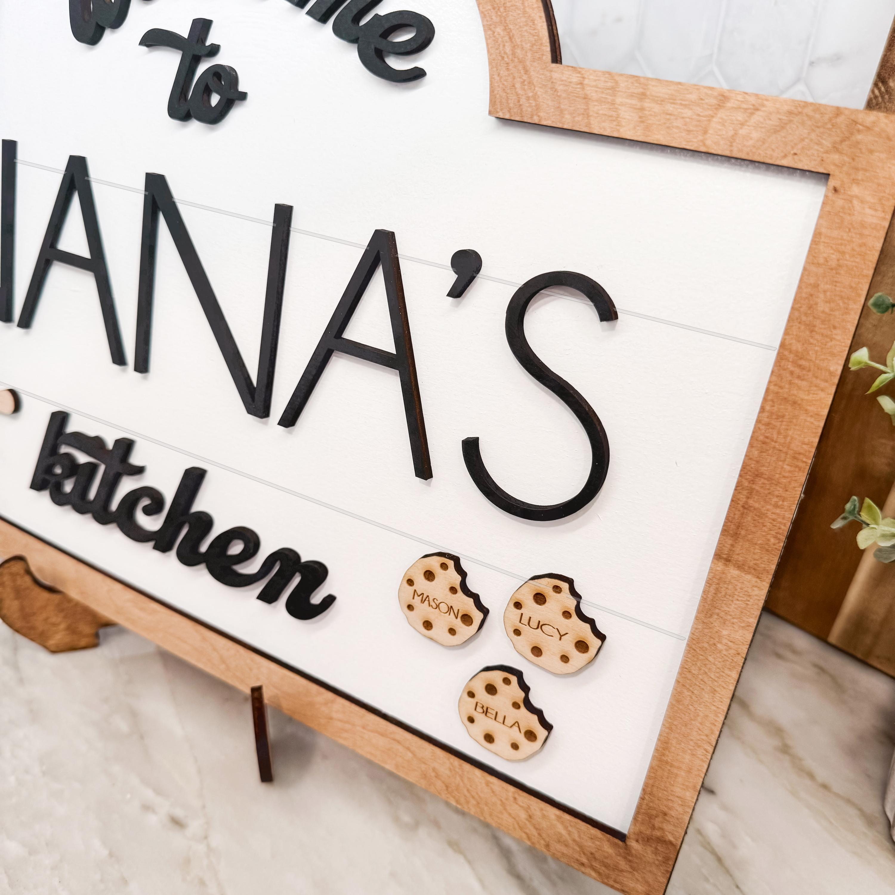 Grandma&#39;s Wooden Sign with Kid&#39;s Names as Cookies | Grandma&#39;s Kitchen | Gift for Grandmother | Personalized Wooden Sign Children&#39;s name