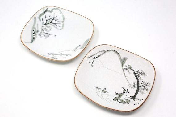 Hand-Painted Japanese Soy Dipping Dishes a Set of 2