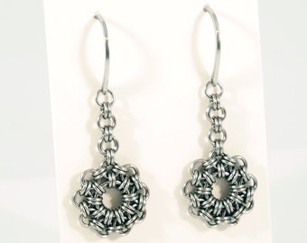 Chainmail drop earrings in Stainless Steel