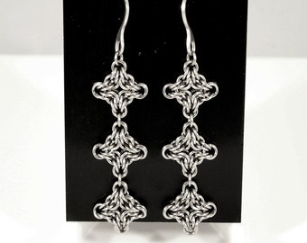 Chainmail drop earrings in Stainless Steel