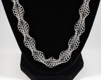 Chainmaille Necklace - Stainless Steel - Women's Chain Jewelry - Wavy Serpentine Snake Chain