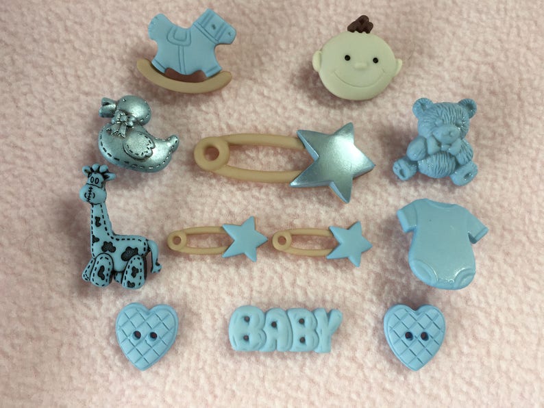 15mm BABIES//CRAFT 10 x WHITE with ELEPHANT MOTIF BUTTONS ~ Size 24L