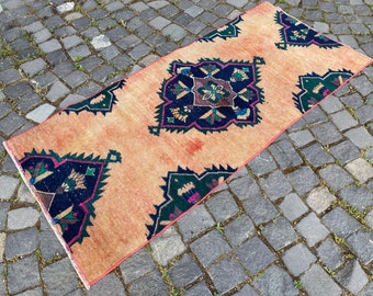 2,4 x 5,4 ft Vintage runner rug, Organic rug, Turkish handmade rug, Bohemian wool rug, Hallway rug, Kitchen rug | 74 x 167 cm