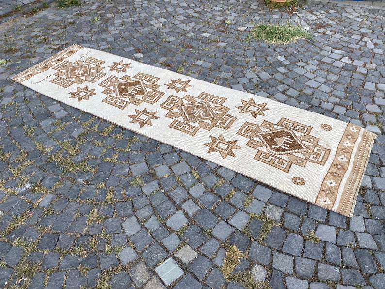 2,8 x 10,3 ft Turkish Entryway rug, Vintage handmade rug, Oushak runner rug, Turkish wool rug, Bohemian kitchen rug 87 x 315 cm Bild 8