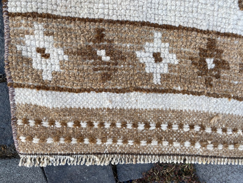 2,8 x 10,3 ft Turkish Entryway rug, Vintage handmade rug, Oushak runner rug, Turkish wool rug, Bohemian kitchen rug 87 x 315 cm Bild 10