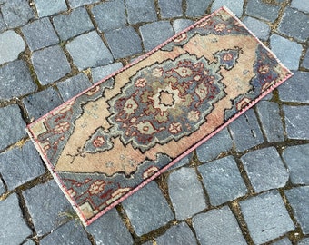 Turkish Rug, Vintage Rug,Doormat Rug, Boho Deco, Handmade Rug, Home Decor, Carpet, Wool Rug | 31 x 70 cm = 1,0 x 2,2 ft