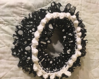 Chunky Knitted Ruffle Cowl