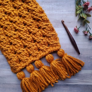 Gemini: Oversized Cable Scarf Pattern// Bulky Crochet Scarf Pattern