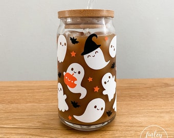 Ghosts Iced Coffee Glass Can with Lid and Straw, Ghosts in Witch Hats Coffee Cup, Halloween Iced Coffee Cup, Ghost Beer Can Glass