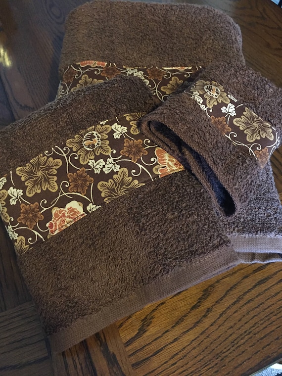 Handmade 3-piece Dark Brown Bath Towel Set Trimmed With Dark Brown