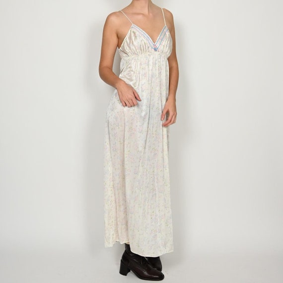 vintage 1960s slip dress/night gown - image 1