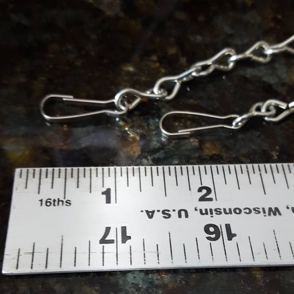 16 gauge Jack Chain-Silver finish sold by the foot & comes with 2 lanyard hooks for easy attachment for stained glass window panels