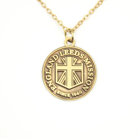 leeds-necklace