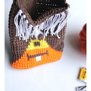 Candy Corn Crochet Halloween Bag Pattern pdf instant digital download, crochet pattern pdf, halloween crochet pattern, tunisian crochet image 3