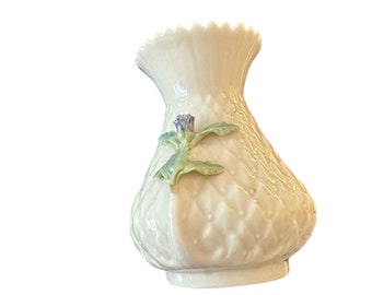 Vase Belleek d'Irlande