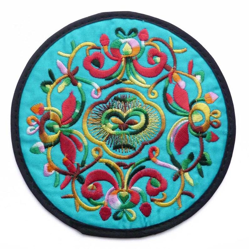 1 rond en satin bleu turquoise broderies multicolore ethnique 13 cm image 1