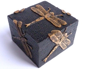 mini Boîte à bijoux ou à trésors en pierre sculptées libellule cadeau noël
