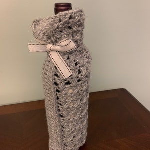 Gray silver wine bottle sleeve, wine caddy , wine bottle cozy, crochet wine bottle sleeve, holiday gift