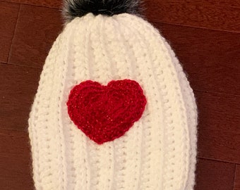 White Beanie with heart/adult unisex - white beanie with pompom, crochet chunky yarn beanie, winter wear, winter hat, white pompom beanie