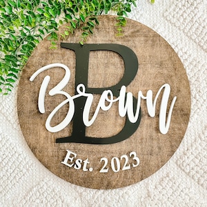 Personalized Family Name Round Wood Sign, Established Year Sign, Last Name Sign, Family Gift, Custom Family Wood Sign, Wedding Gift,