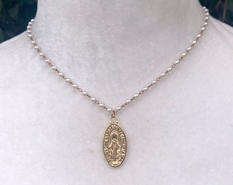 Chaîne de chapelet Vierge Marie en perles synthétiques, collier de perles Vierge Marie, collier Mère Marie en or