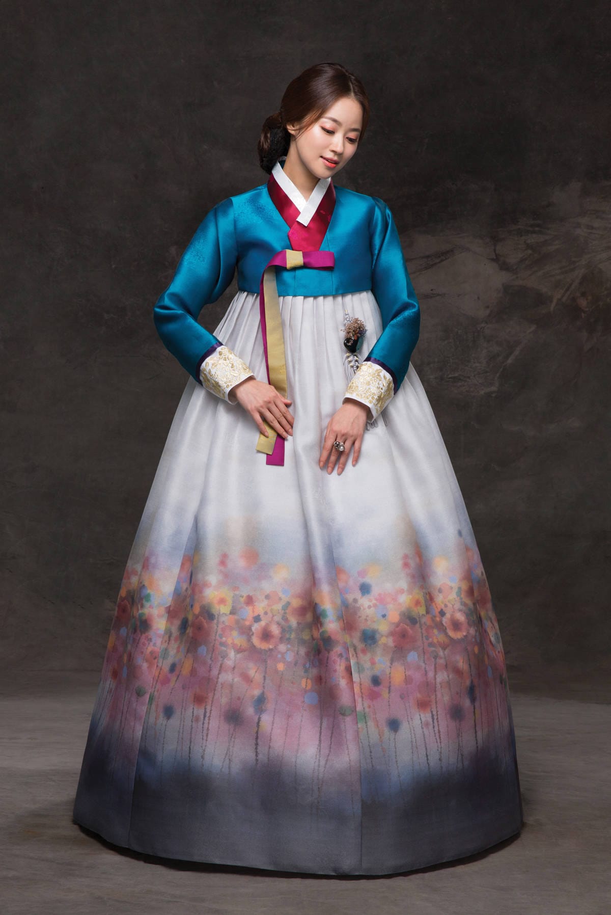 korean in hanbok