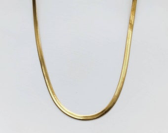 Sleek chain//herringbone chain//filigree//simple//stainless steel//gold plated//minimalist//snake chain//snake necklace//fishbone chain