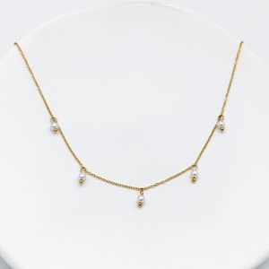 Delicate parelketting//parelsieraden//ketting met parelhanger//eenvoudig//filigraan//delicaat//roestvrij staal//verguld
