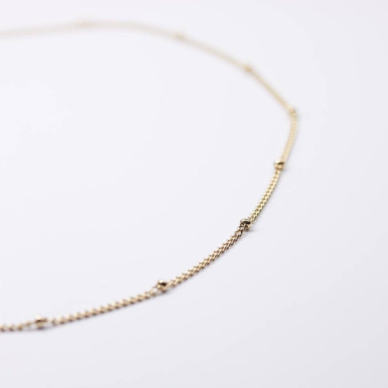Zarte Kugel Halskette-schlicht-minimal-Brautschmuck-Basic-Edelstahl-Silber-Gold-Rosegold-Perlenkette-Satellitenkette-Satelliten Halskette Bild 2
