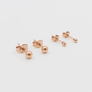 1 Pair Rose Gold Stainless Steel Gold Plated Minimalist Pearl Stud Earrings Ball image 4