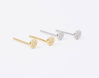 1 pair of mini stud earrings with delicate rhinestones 925 silver-gold-plated circle plates